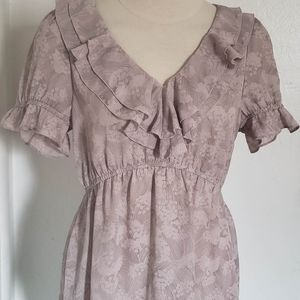 H & M Women's Top Blouse Vneck Mini Peplum Flowers